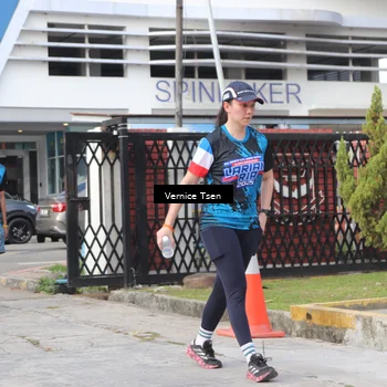 Runner Photo 7785527
