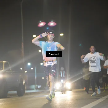 Runner Photo 7785539