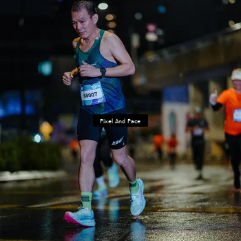Runner Photo 7785541