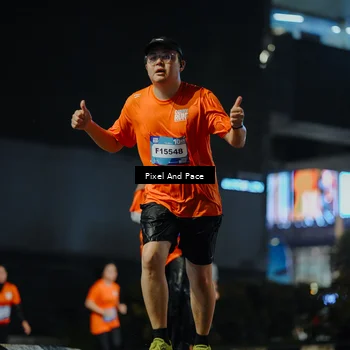 Runner Photo 7785546