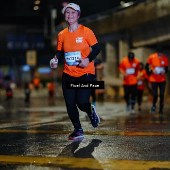 Runner Photo 7785567