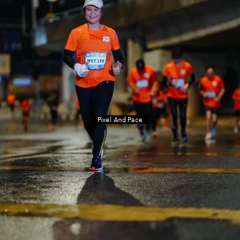 Runner Photo 7785572