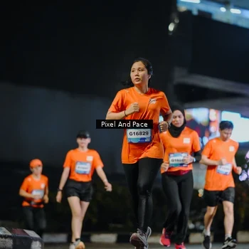 Runner Photo 7785574