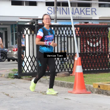 Runner Photo 7785589