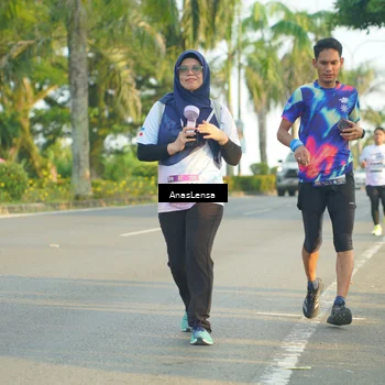 Runner Photo 7785607