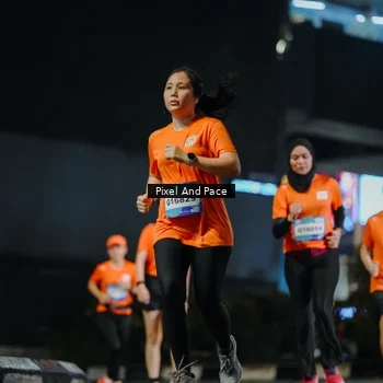 Runner Photo 7785618