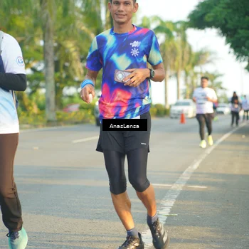 Runner Photo 7785627