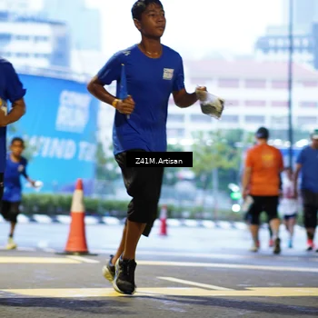 Runner Photo 7785636