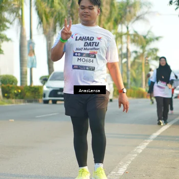 Runner Photo 7785637