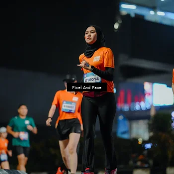 Runner Photo 7785653