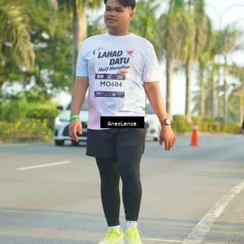 Runner Photo 7785657