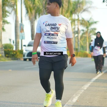 Runner Photo 7785662