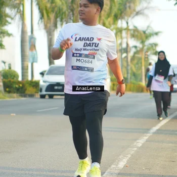 Runner Photo 7785666