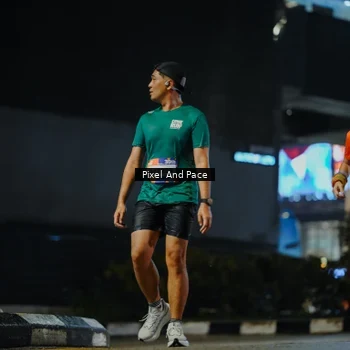Runner Photo 7785684