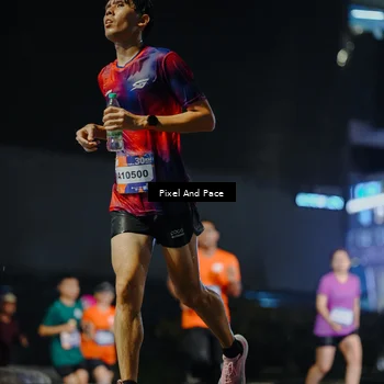 Runner Photo 7785686