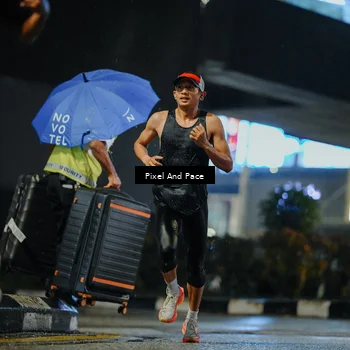 Runner Photo 7785694