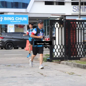 Runner Photo 7785703
