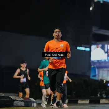 Runner Photo 7785705