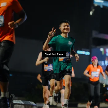 Runner Photo 7785714