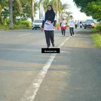Runner Photo 7785720