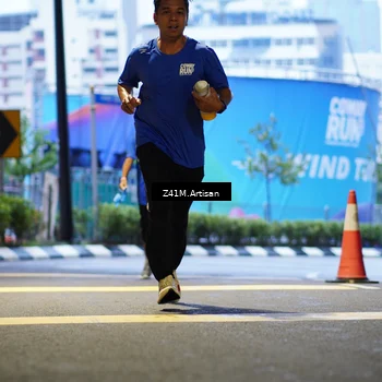 Runner Photo 7785723