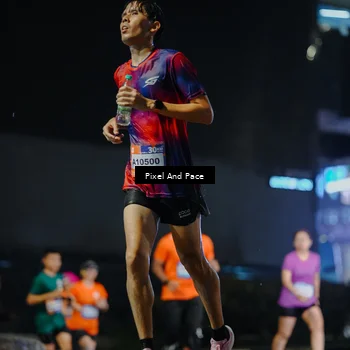 Runner Photo 7785727