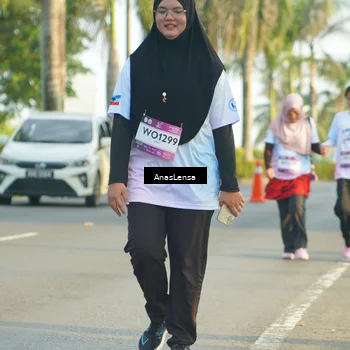 Runner Photo 7785734