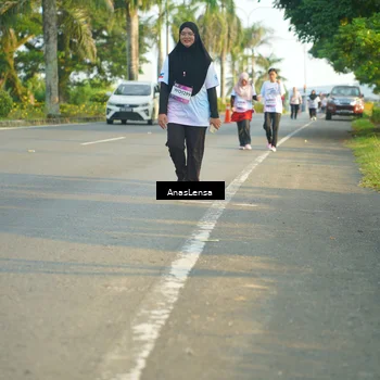 Runner Photo 7785737