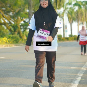 Runner Photo 7785742