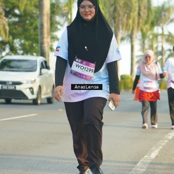 Runner Photo 7785753
