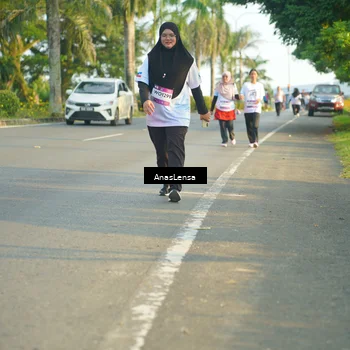 Runner Photo 7785769