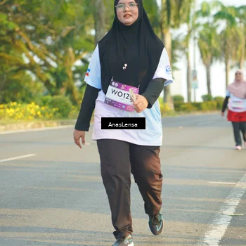 Runner Photo 7785773