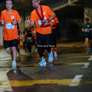 Runner Photo 7785789