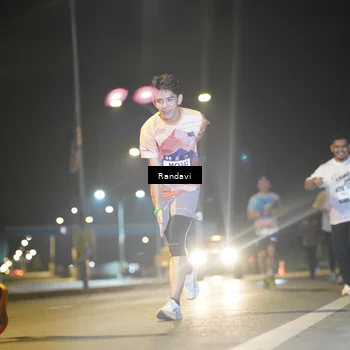 Runner Photo 7785797