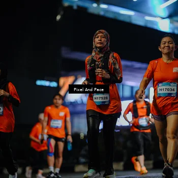 Runner Photo 7785811