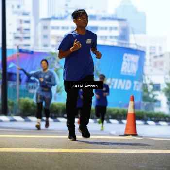 Runner Photo 7785828
