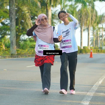 Runner Photo 7785830