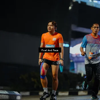 Runner Photo 7785842