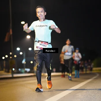 Runner Photo 7785844