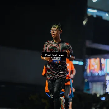 Runner Photo 7785851