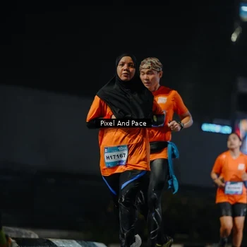 Runner Photo 7785853