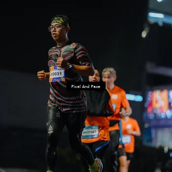 Runner Photo 7785864