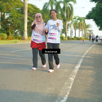 Runner Photo 7785866