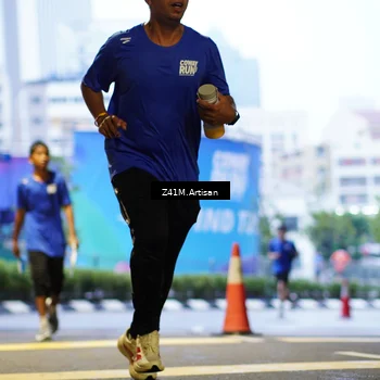 Runner Photo 7785878