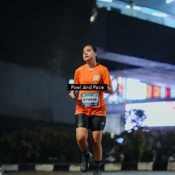 Runner Photo 7785879
