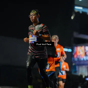 Runner Photo 7785886