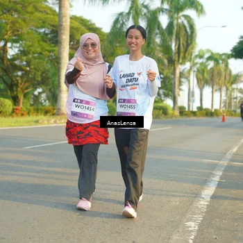 Runner Photo 7785891