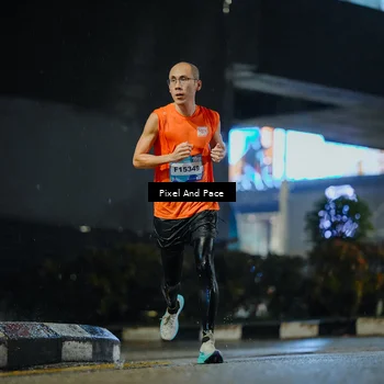 Runner Photo 7785904