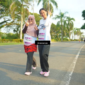 Runner Photo 7785905