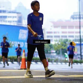 Runner Photo 7785906